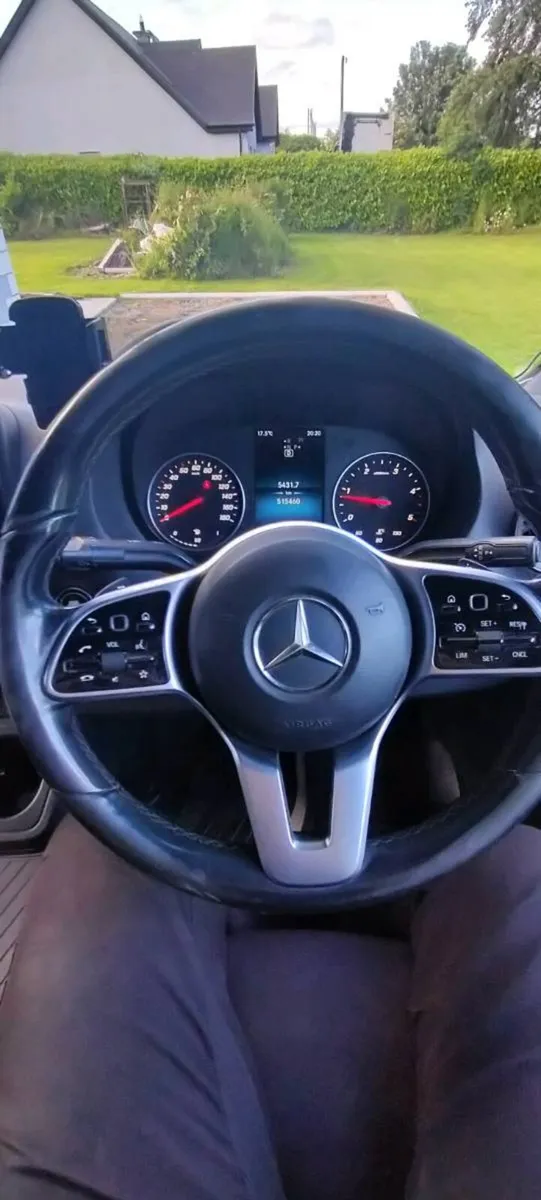 Mercedes Sprinter Automatic - Image 3