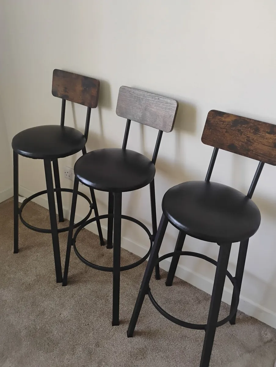 Bar stools - Image 2
