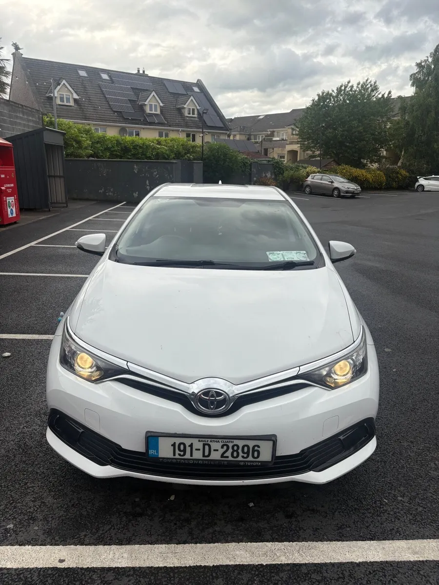 Toyota Auris Commercial 2019 - Image 1