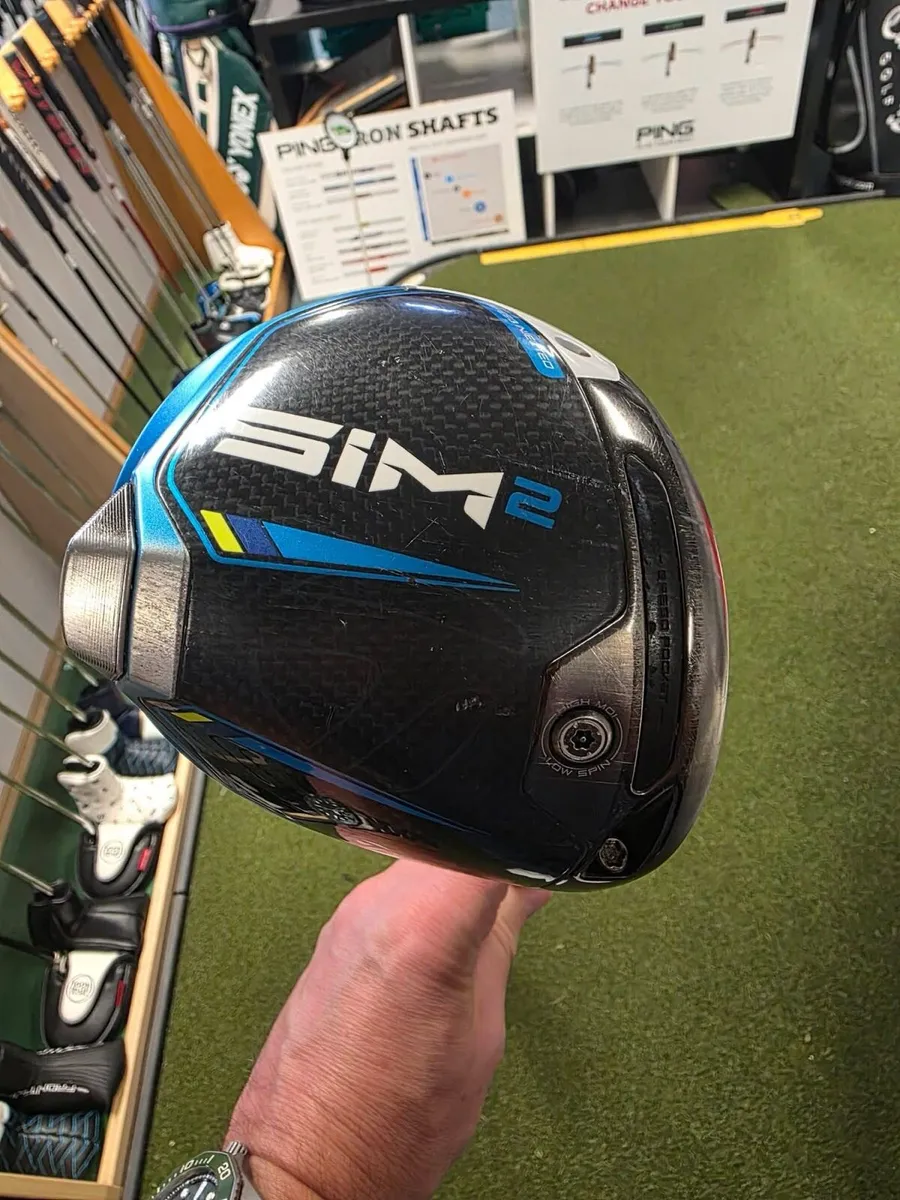 Taylormade Sim2 Max Driver - Image 1