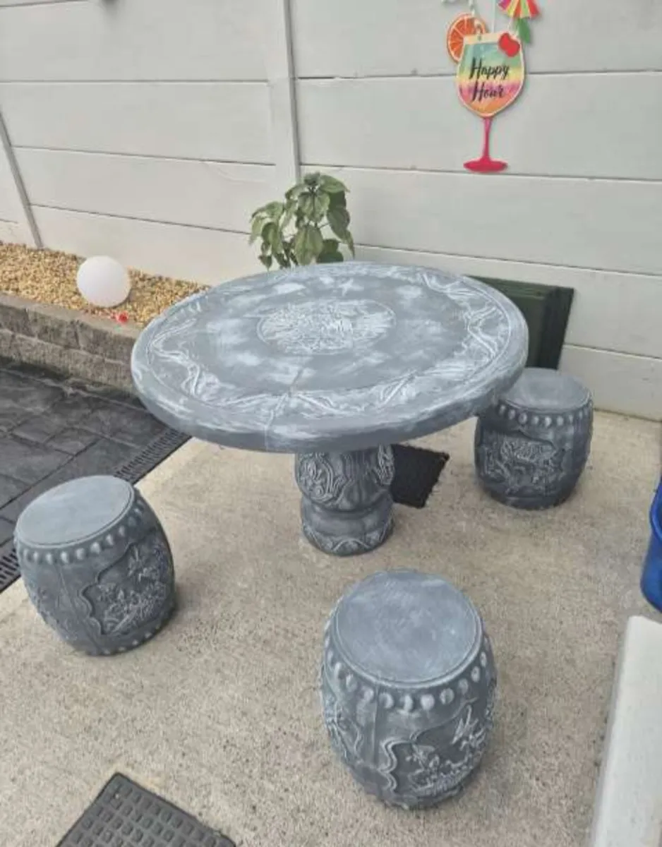 Concrete Table and Stool Set. (MOULD ONLY) - Image 1