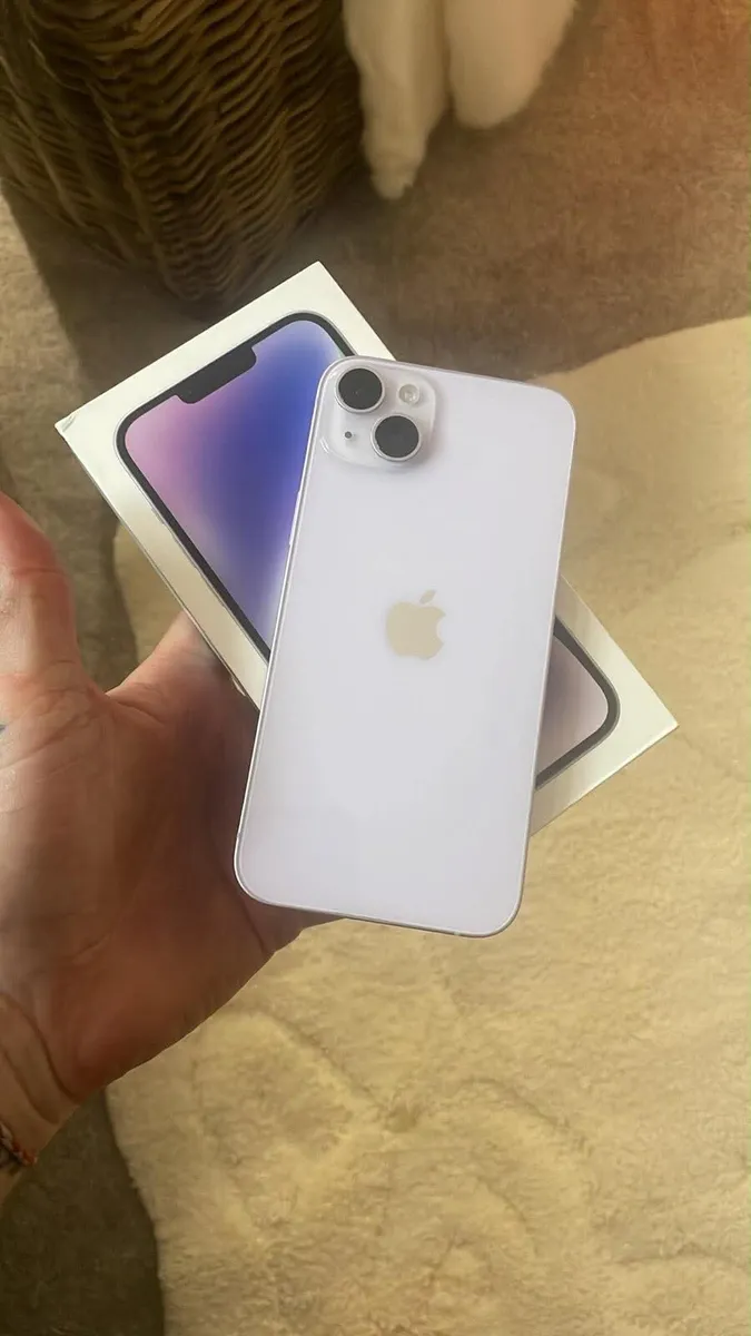 iPhone 14 Plus sim free 128GB mint condition - Image 3