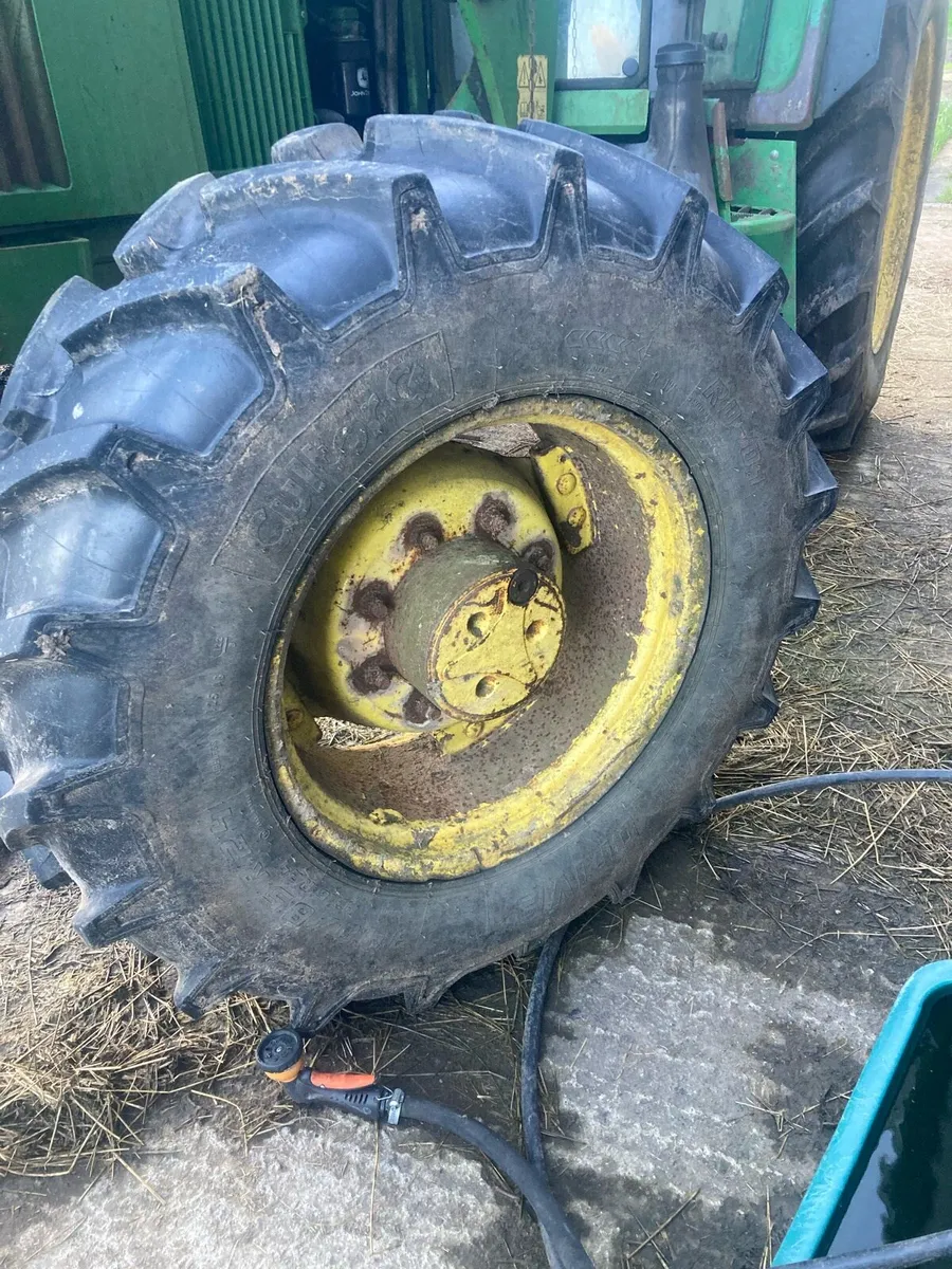 Wanted Hub for John Deer 6210 tractor AS2025 - Image 1