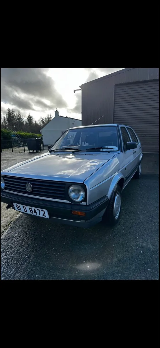 VW Golf - Image 2