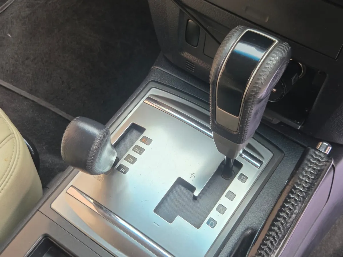 Mitsubishi Pajero 2008 hi - Image 3