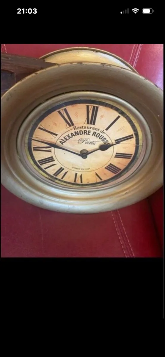 Brass Double Sided Wall Clock - Image 3