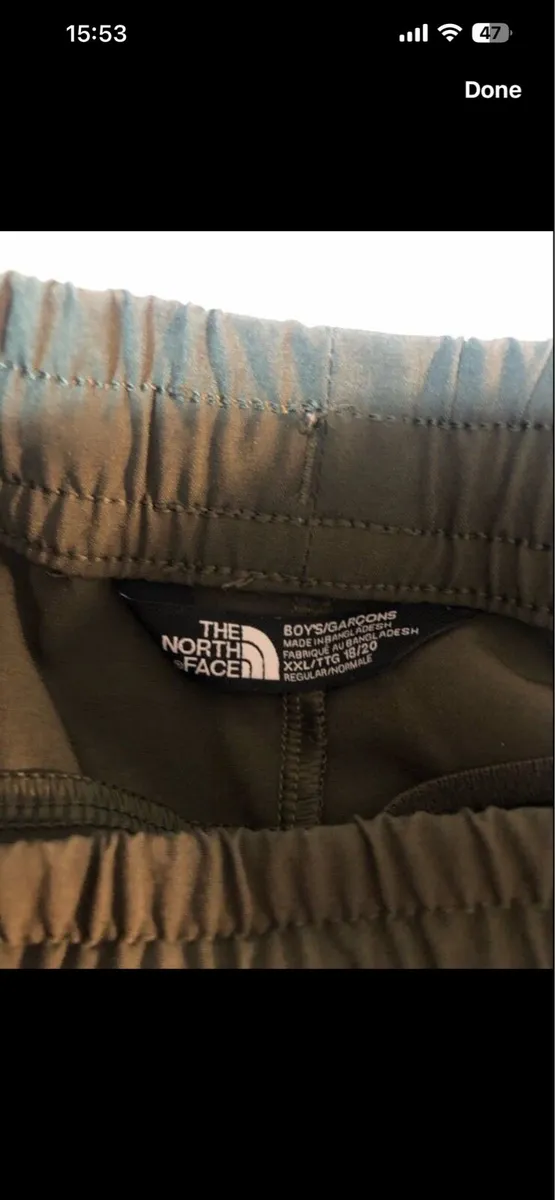 Boys northface tracksuit size XXL €20 - Image 3