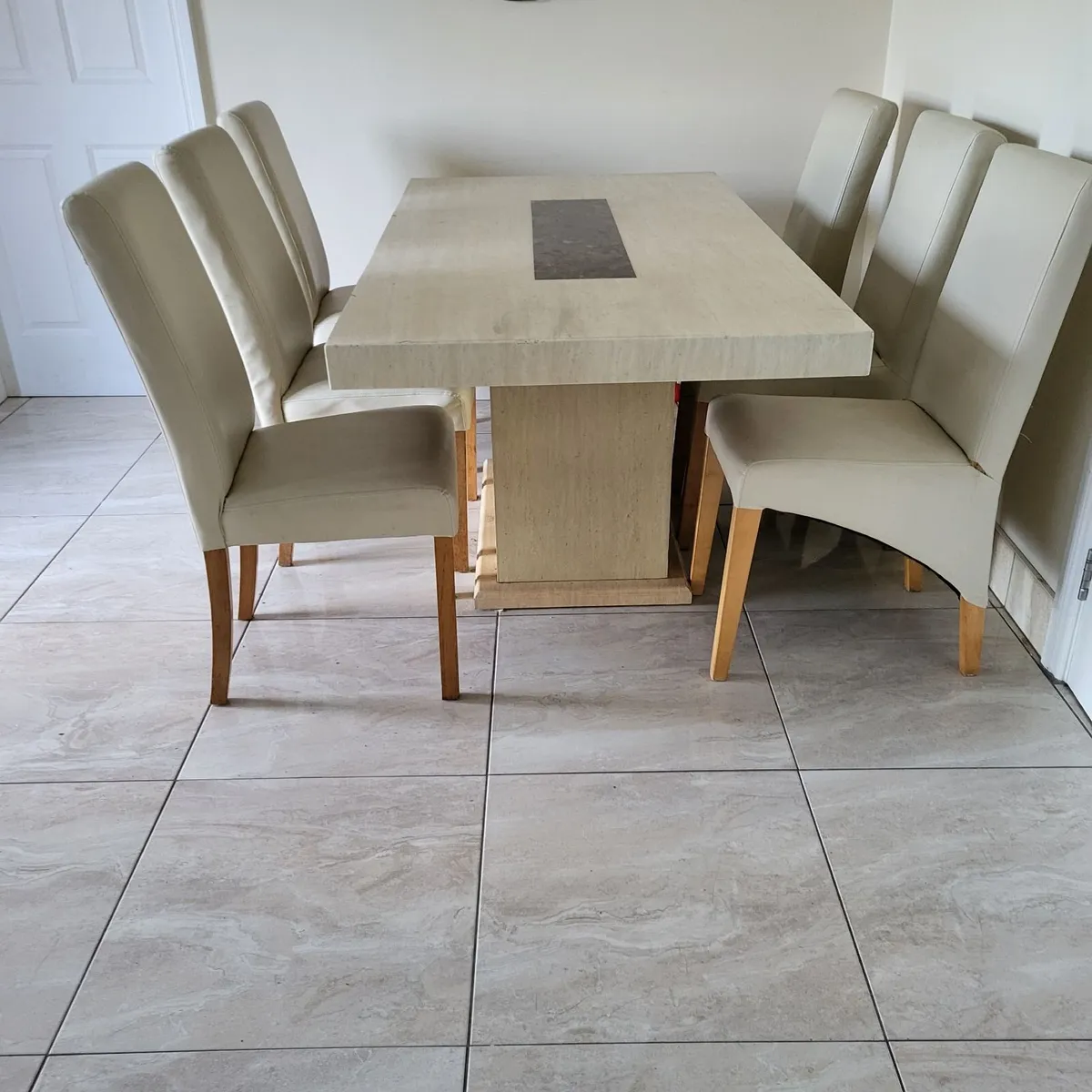 Marble Table and chairs - Image 2