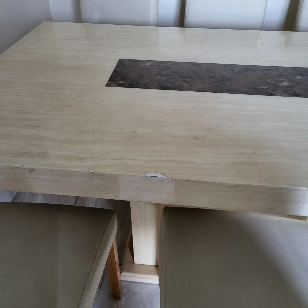 Marble Table and chairs - Image 3