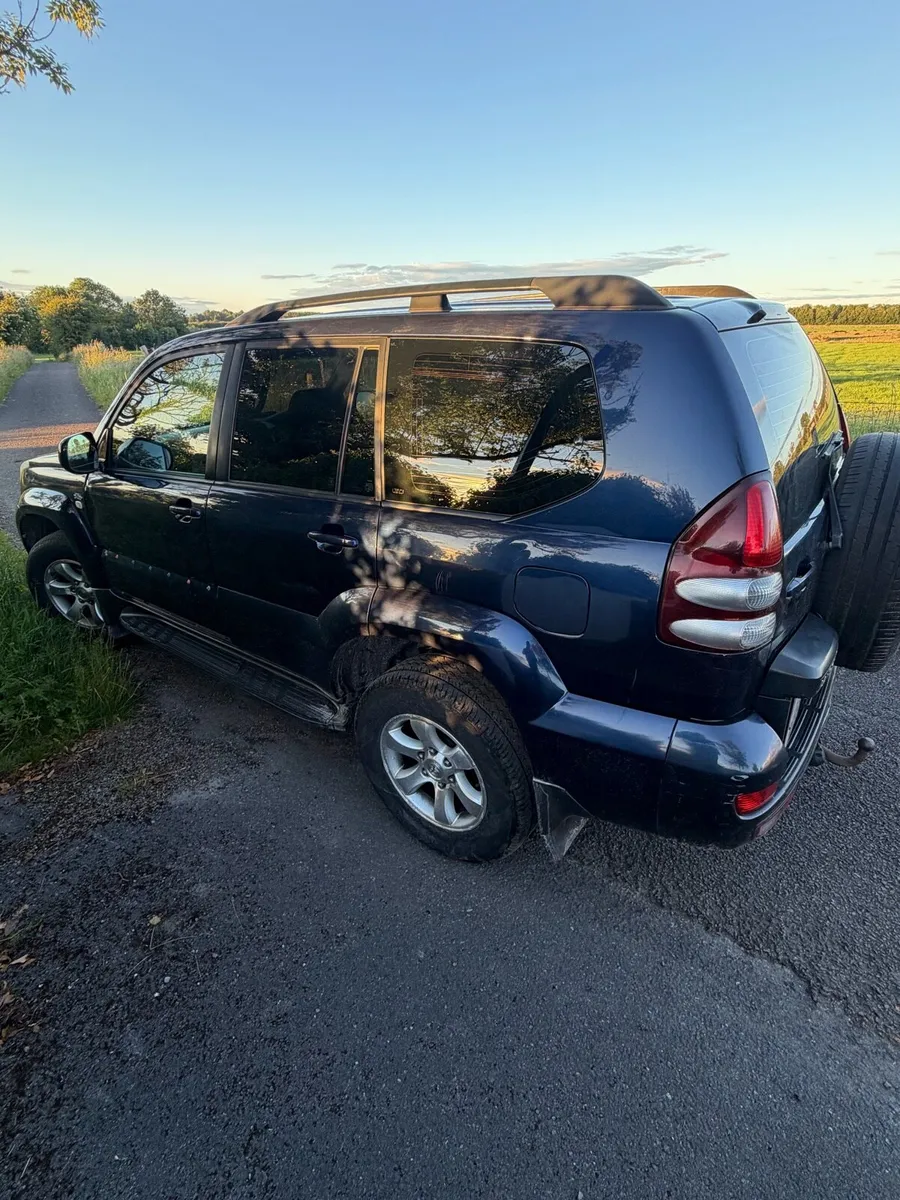 Toyota landcruiser - Image 4