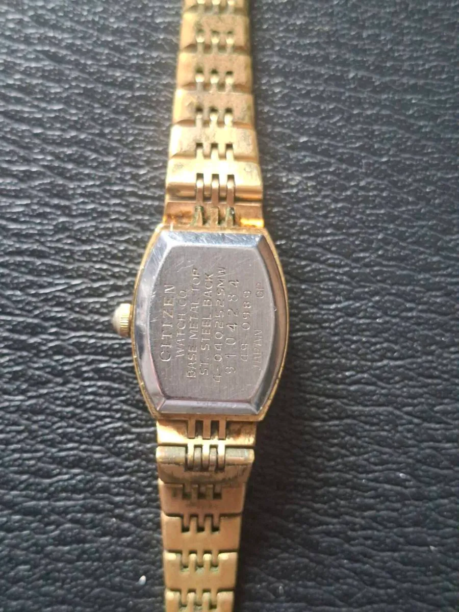 Lovely Vintage 1980's Ladie's Citizen Gold Watch - Image 2