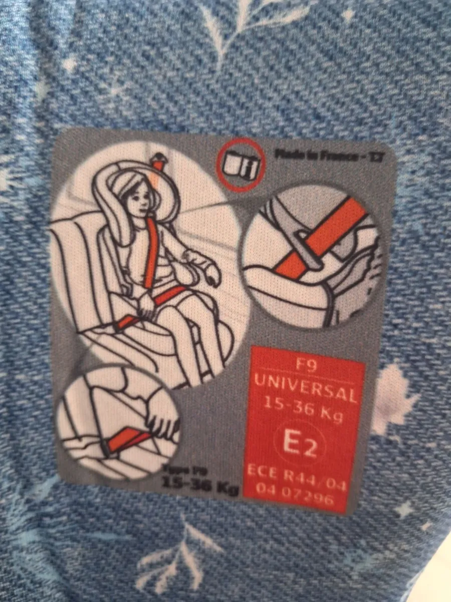 Car seat,    Frozen, Elsa pictures - Image 2