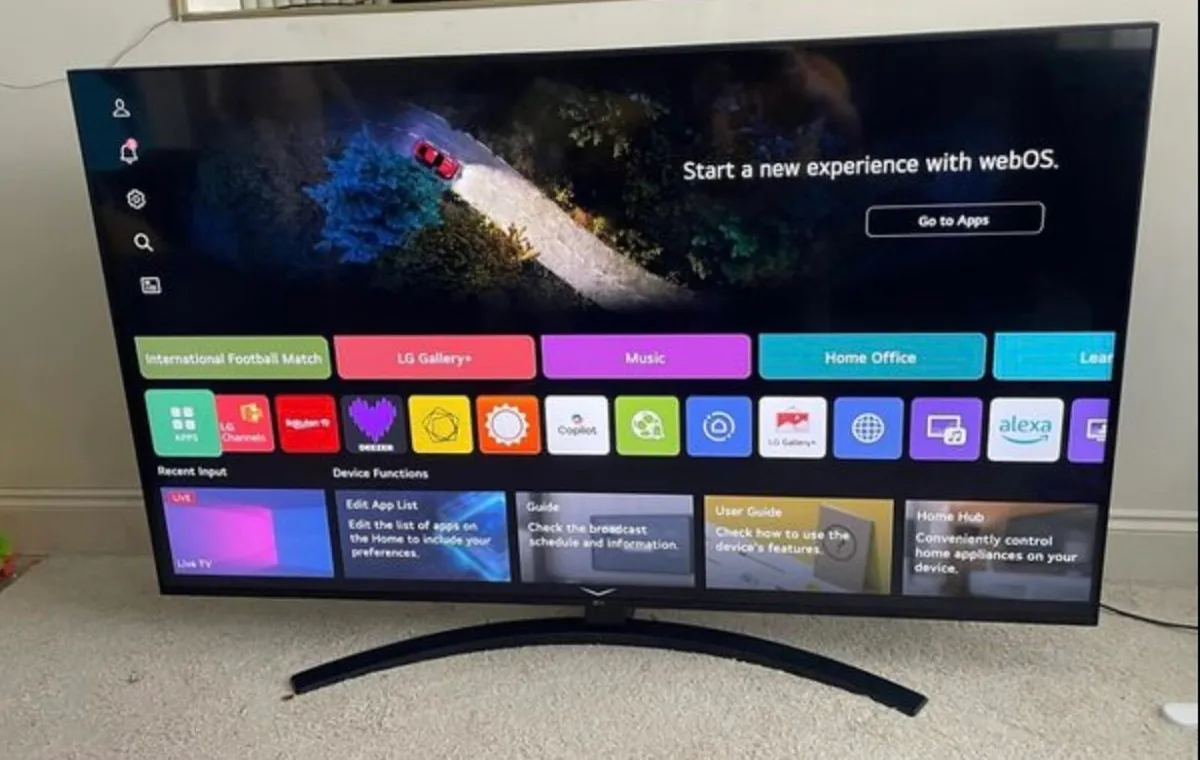 LG 55” UHD AI UT81 4k SMART TV (2024) - Image 1