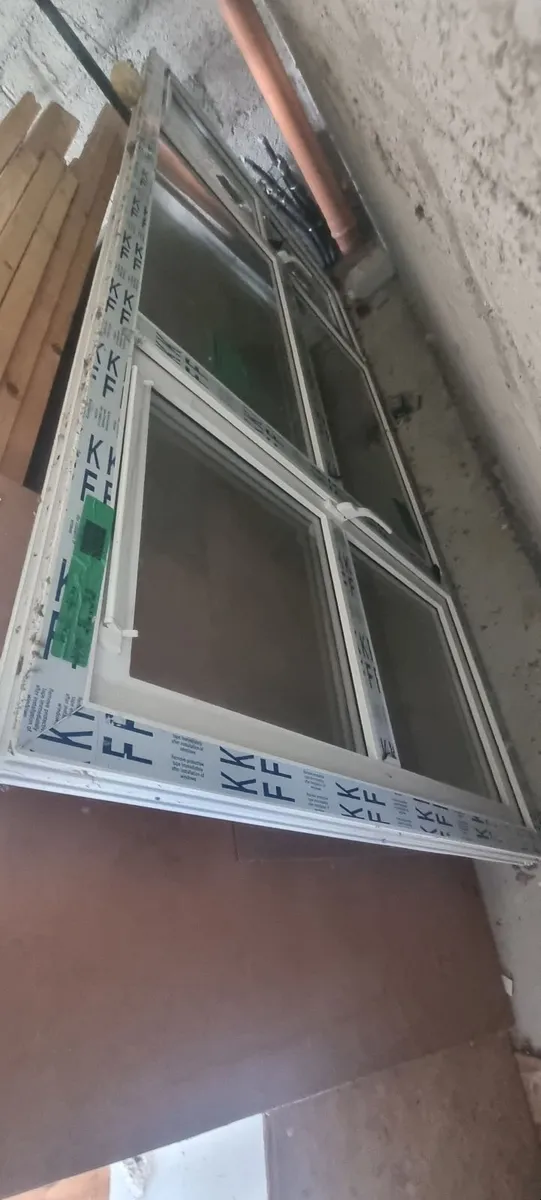 Exterior door and window - Image 2