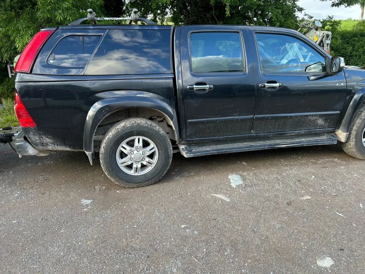 Isuzu d max - Image 4