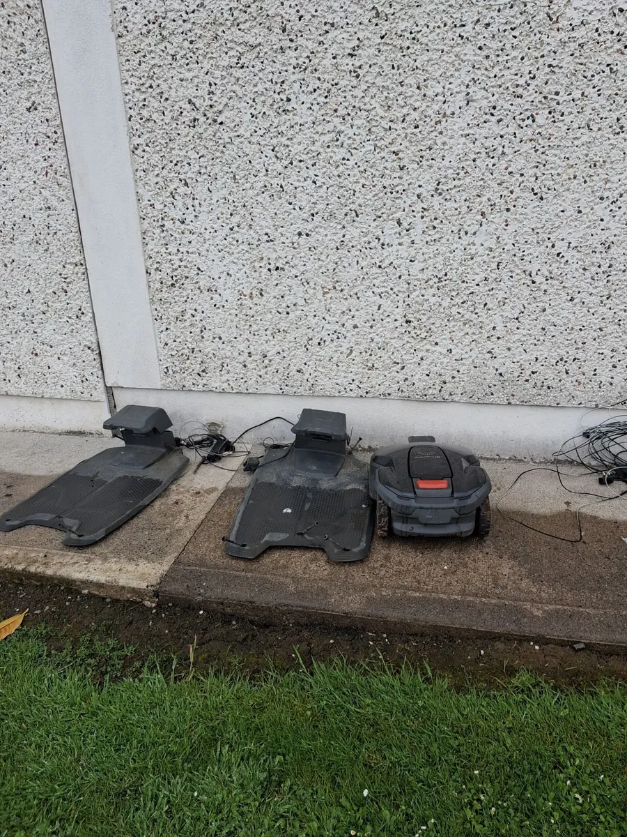 Robotic Lawn Mower - Image 3