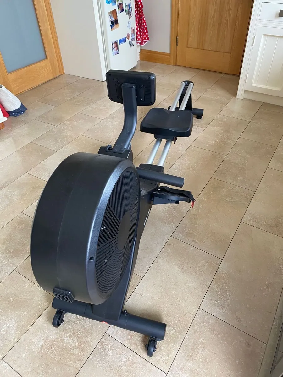 Rowing machine - Image 3