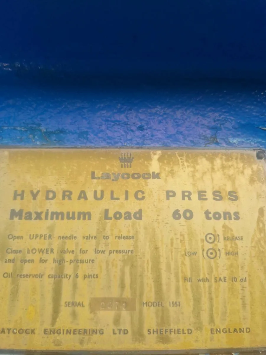 Laycock hydraulic press - Image 3