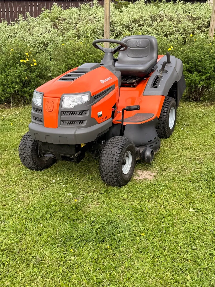 Husqvarna ride on mower - Image 3