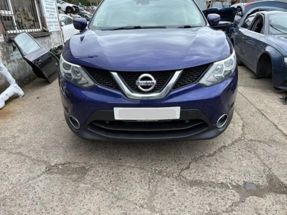 2015 NISSAN QASHQAI 1.5L-D - Image 1