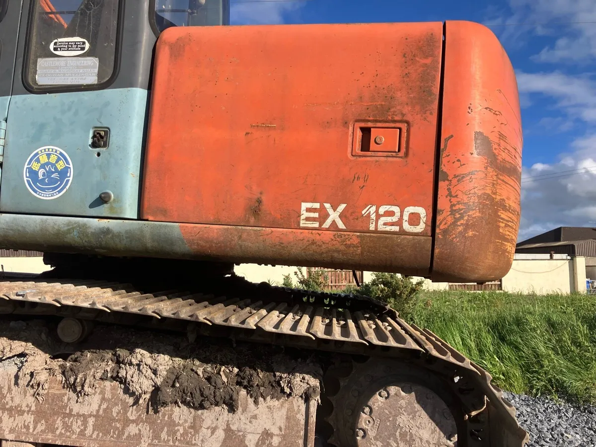 Hitachi ex 120 - Image 1