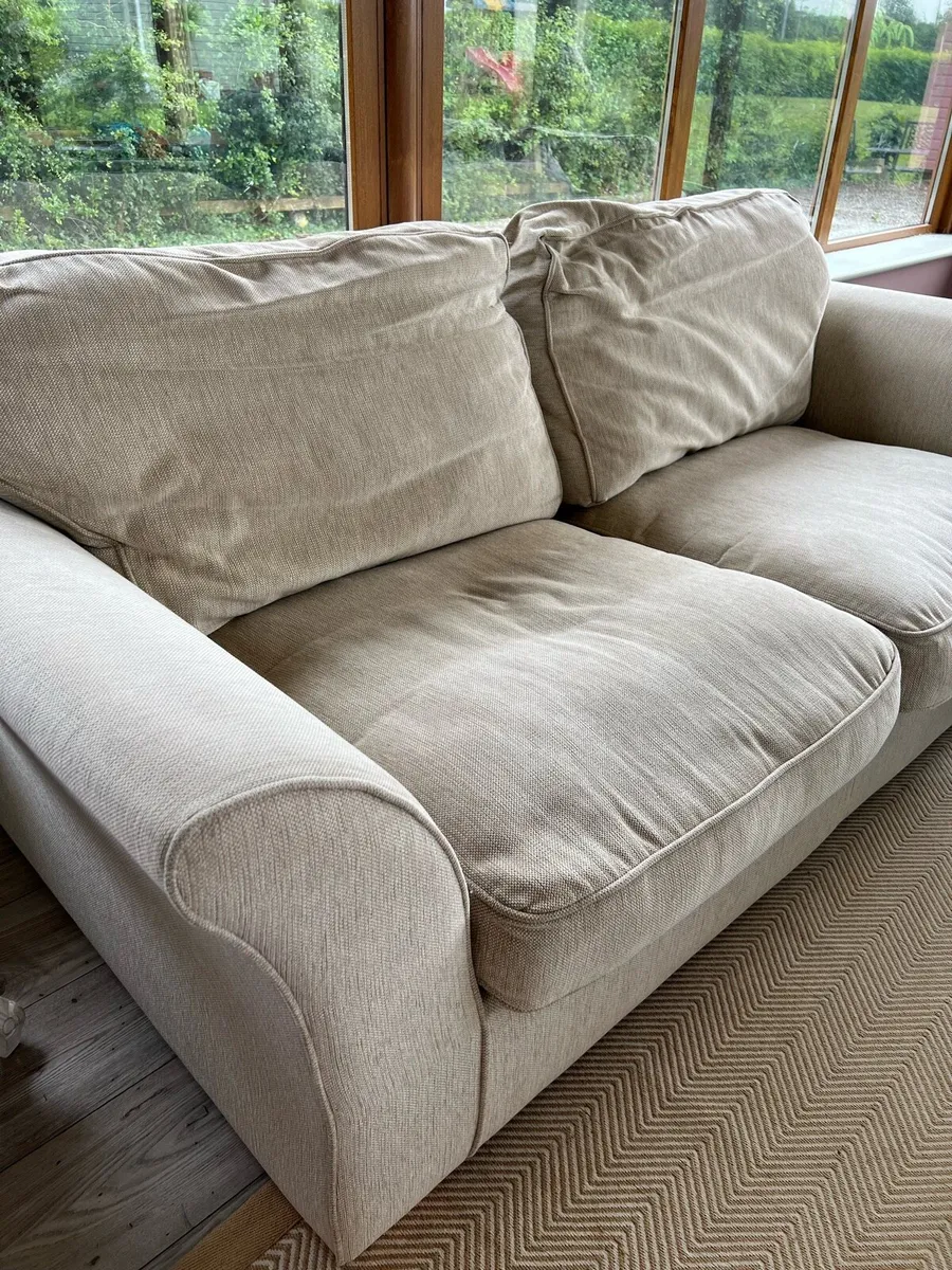 3 & 2 seater - Image 3