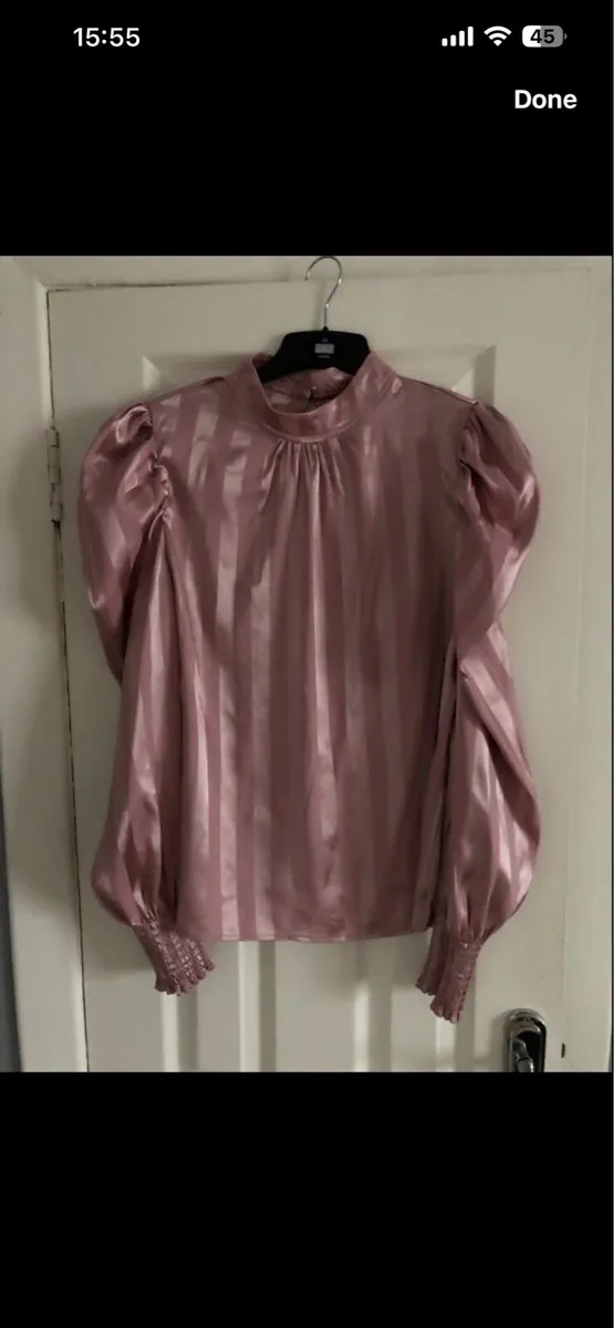 Ladies stunning blouse size L €3 - Image 4