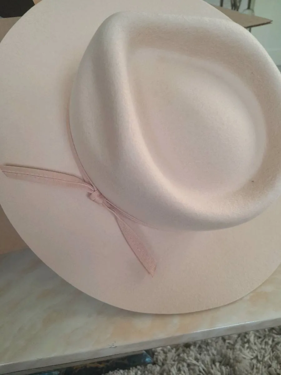 Hat - Image 3