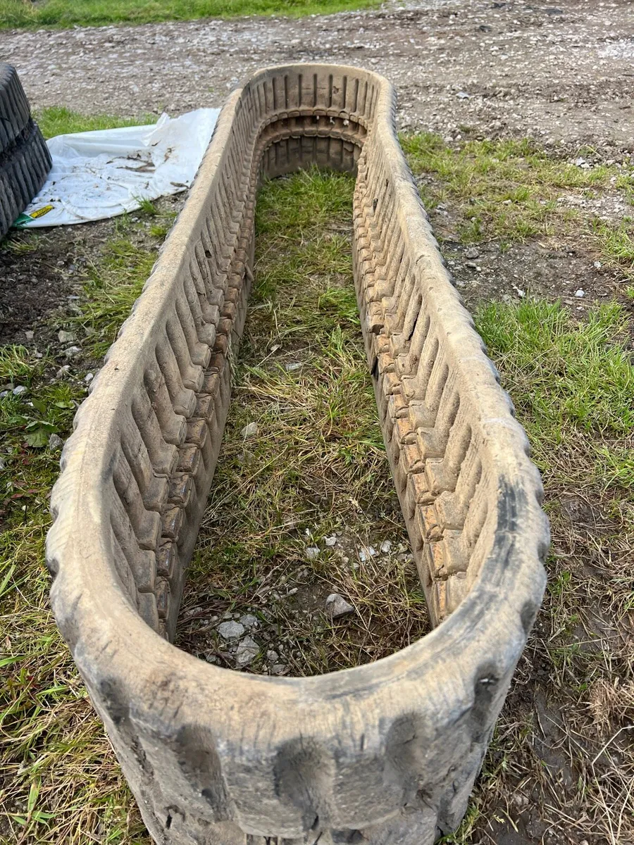 Track for hitachi ex30 digger - Image 1