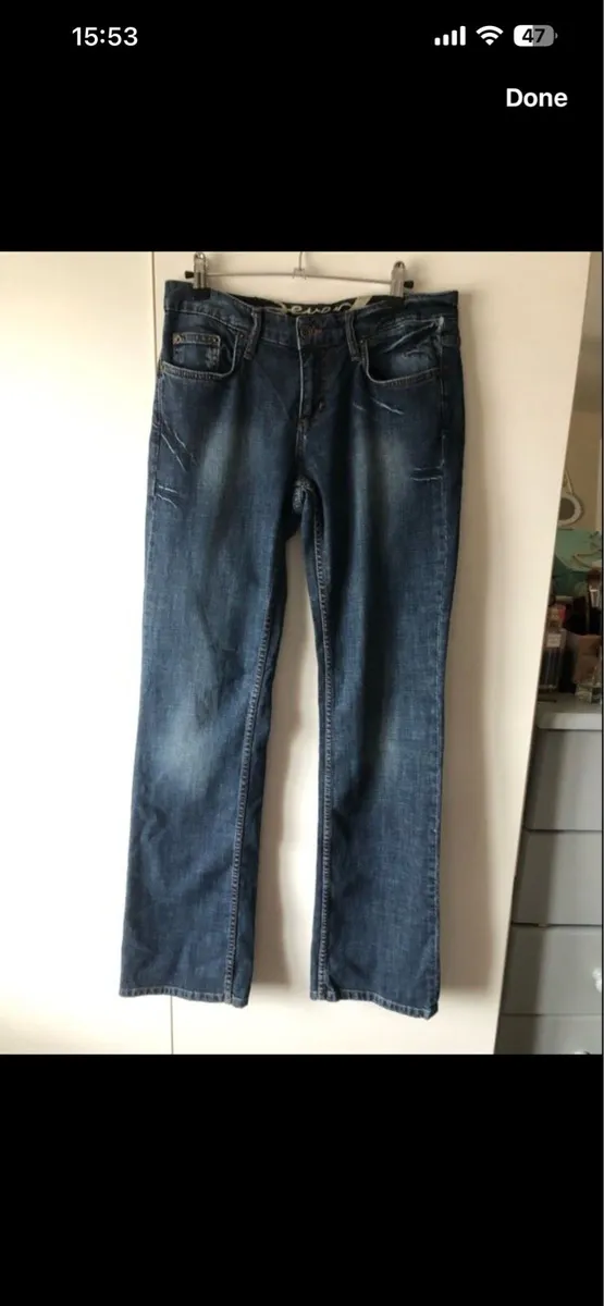 Ladies designer jeans W31”x L 34” €30 - Image 1