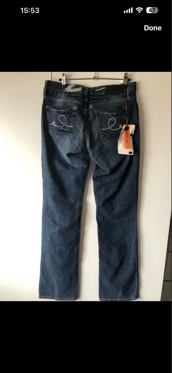 Ladies designer jeans W31”x L 34” €30 - Image 2