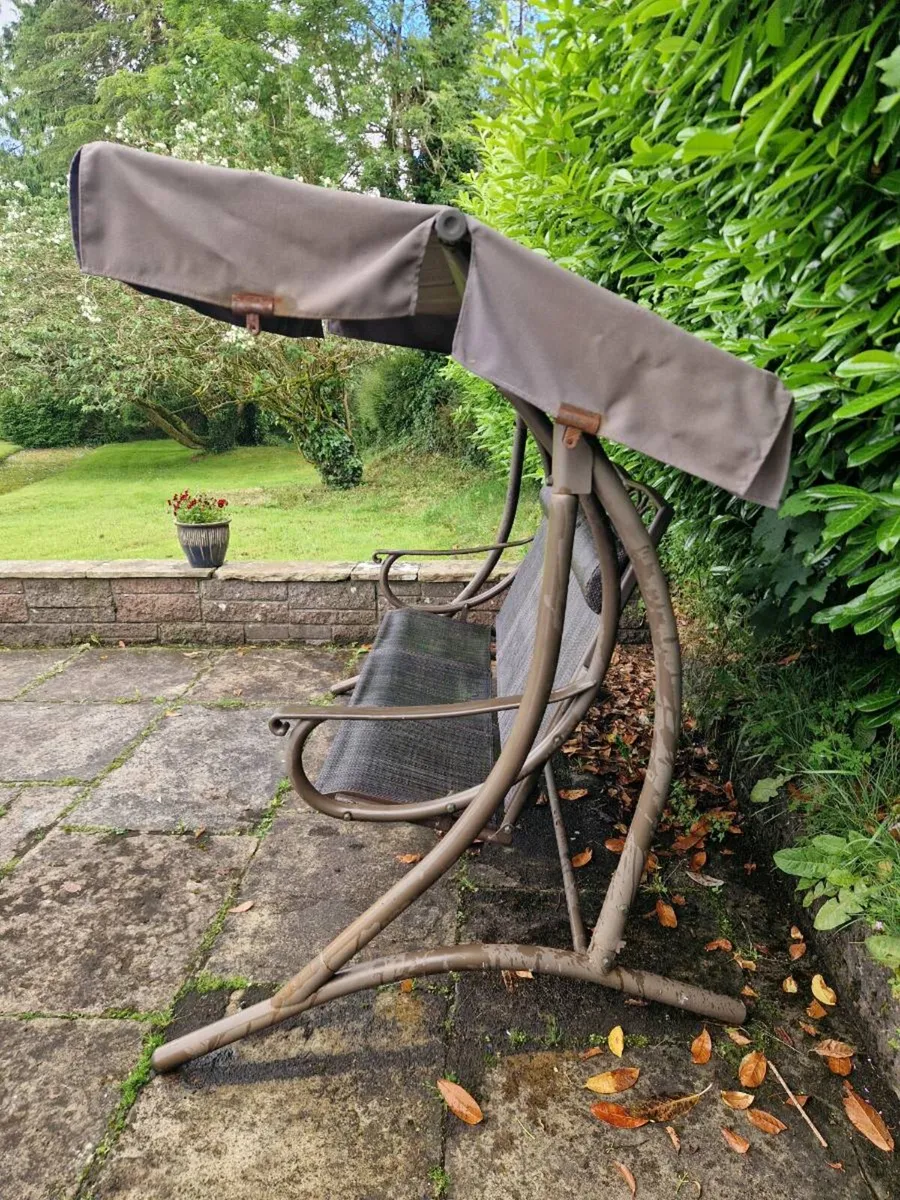 Comfortable 3-Seater Garden Swing Seat with Canopy - Image 4
