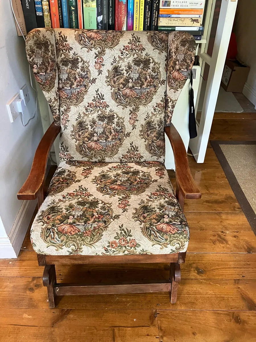 Old Irish rocking chair (spring mounted) - Image 1