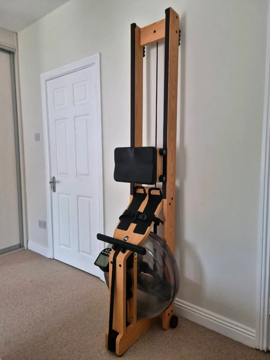 WaterRower Ash with Bluetooth Module & Accessories - Image 1