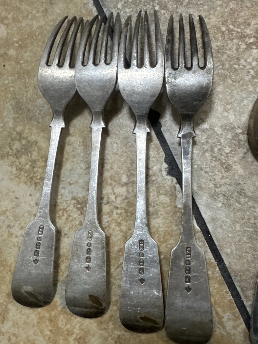 British silver cutlery set - Image 3
