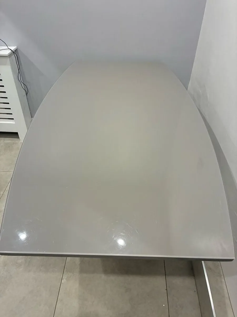 Dining Table - Image 3