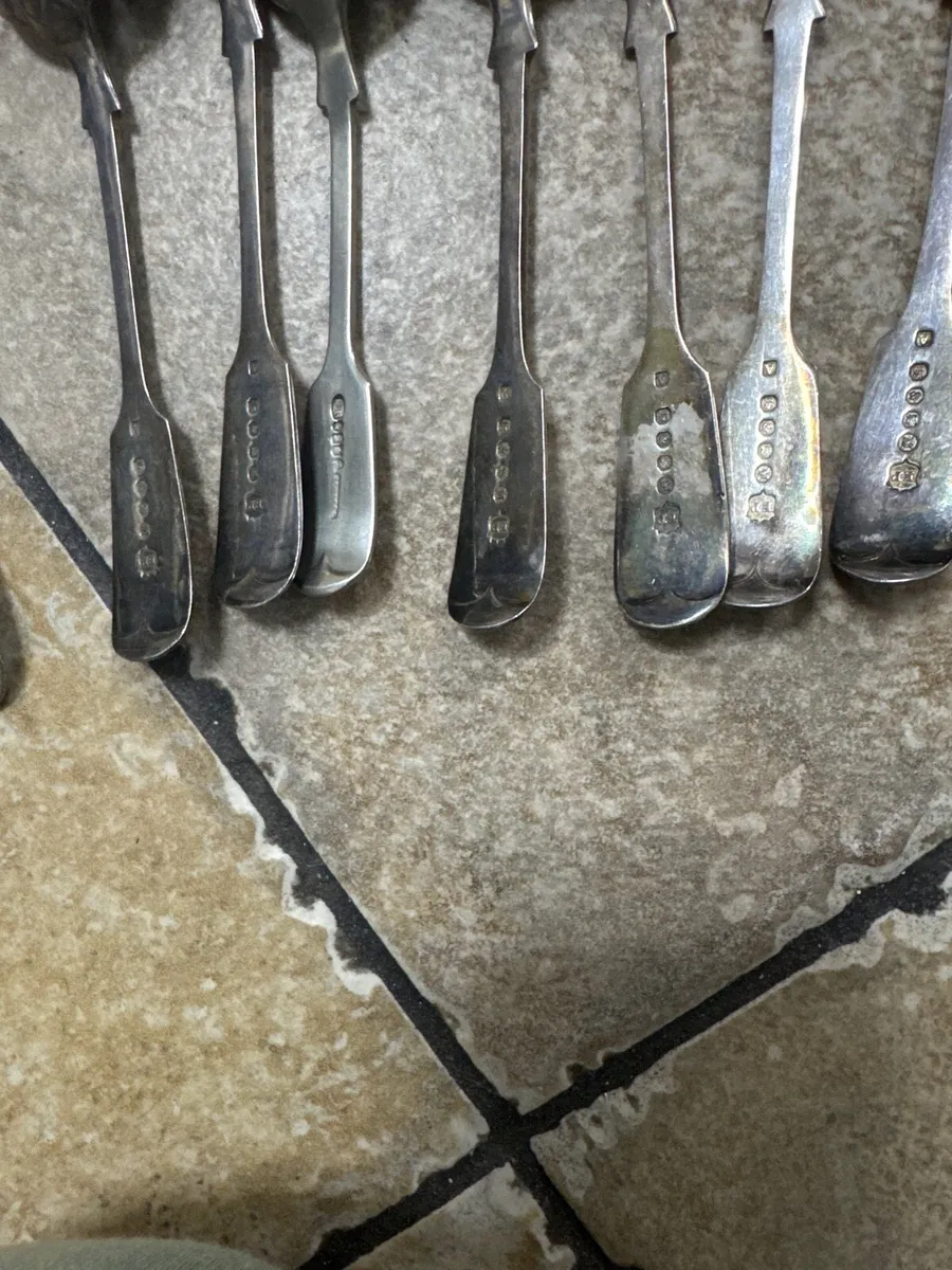 British silver cutlery set - Image 4