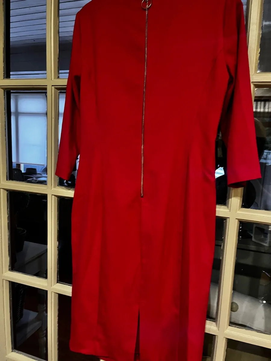 Gorgeous M&S red dress - Image 3