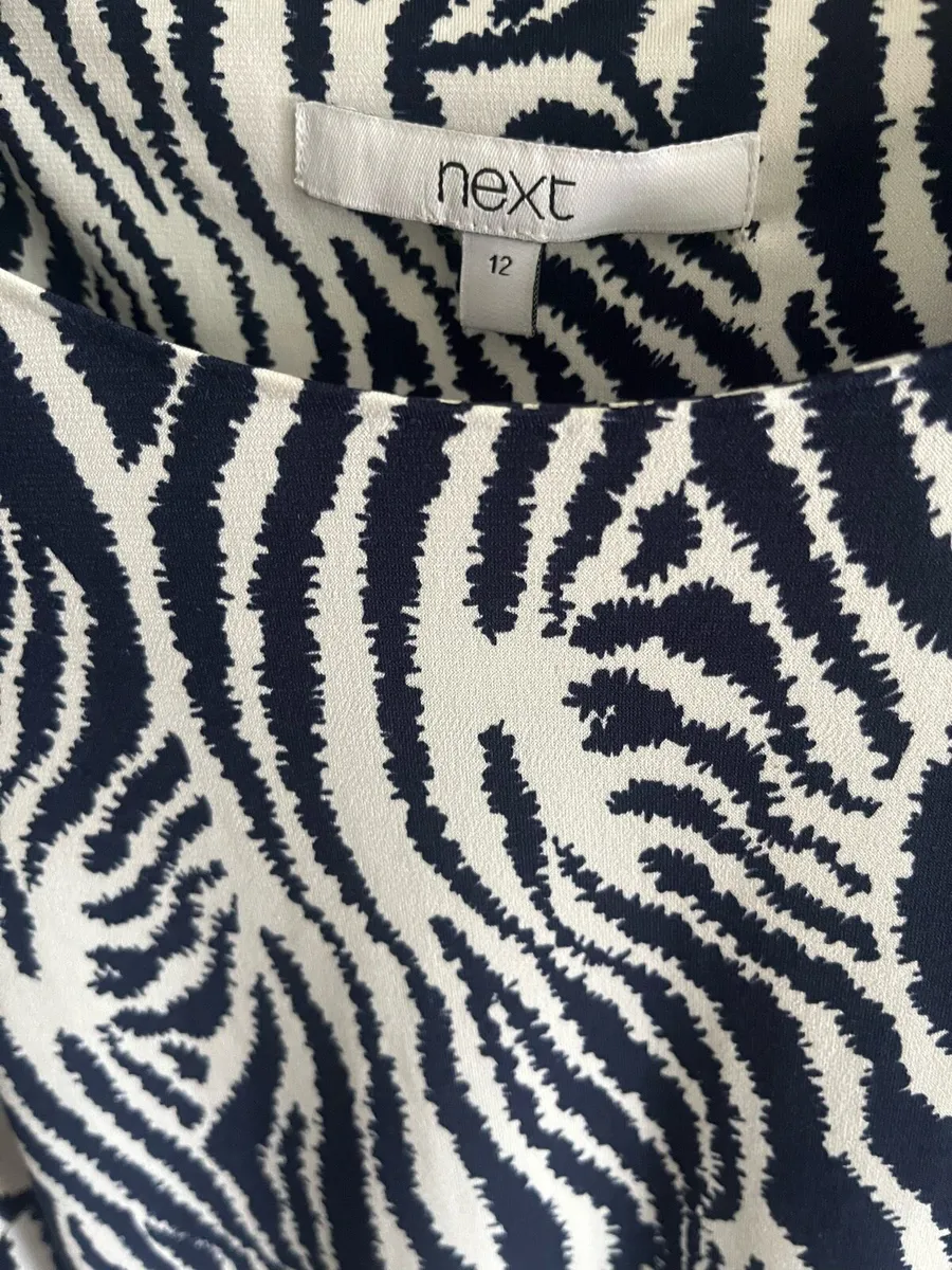 Next navy Top - Image 2