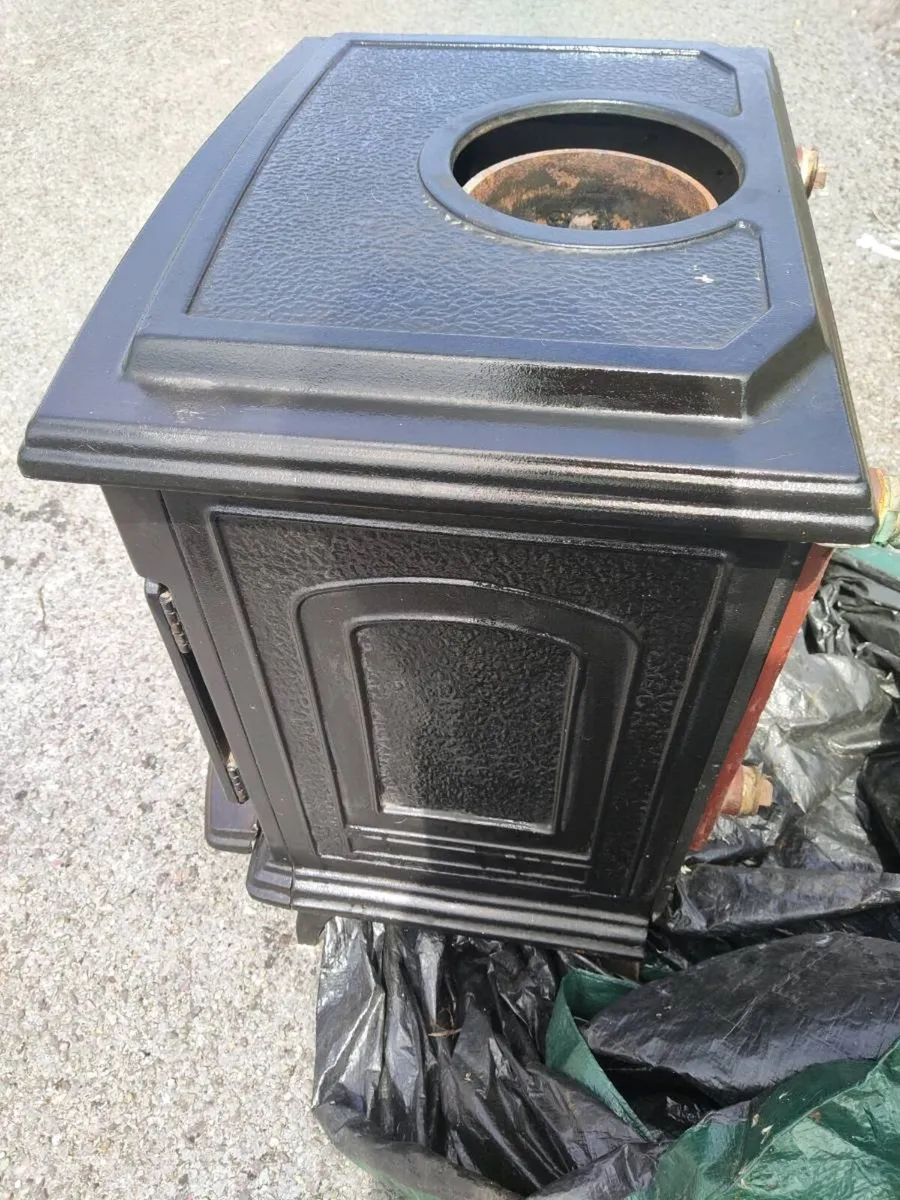 Stove for sale - Image 4