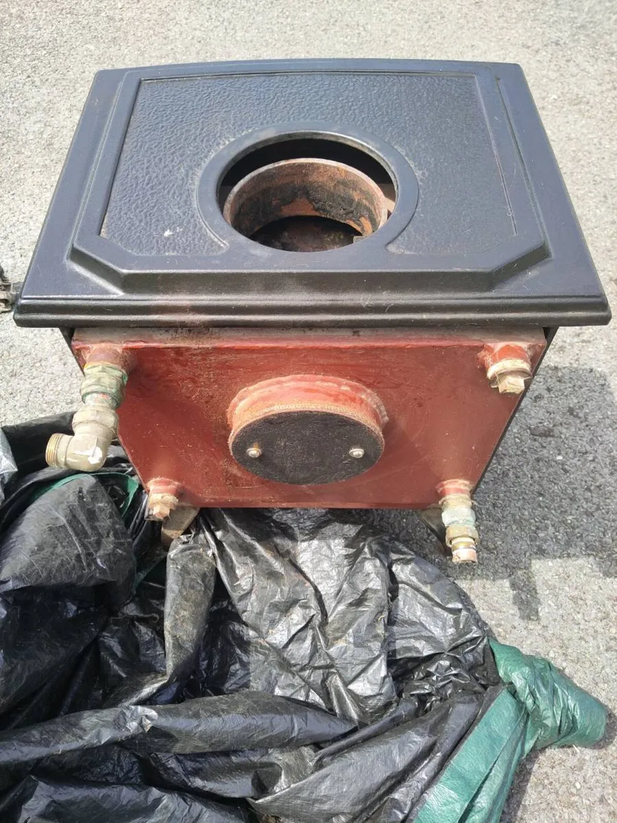 Stove for sale - Image 1