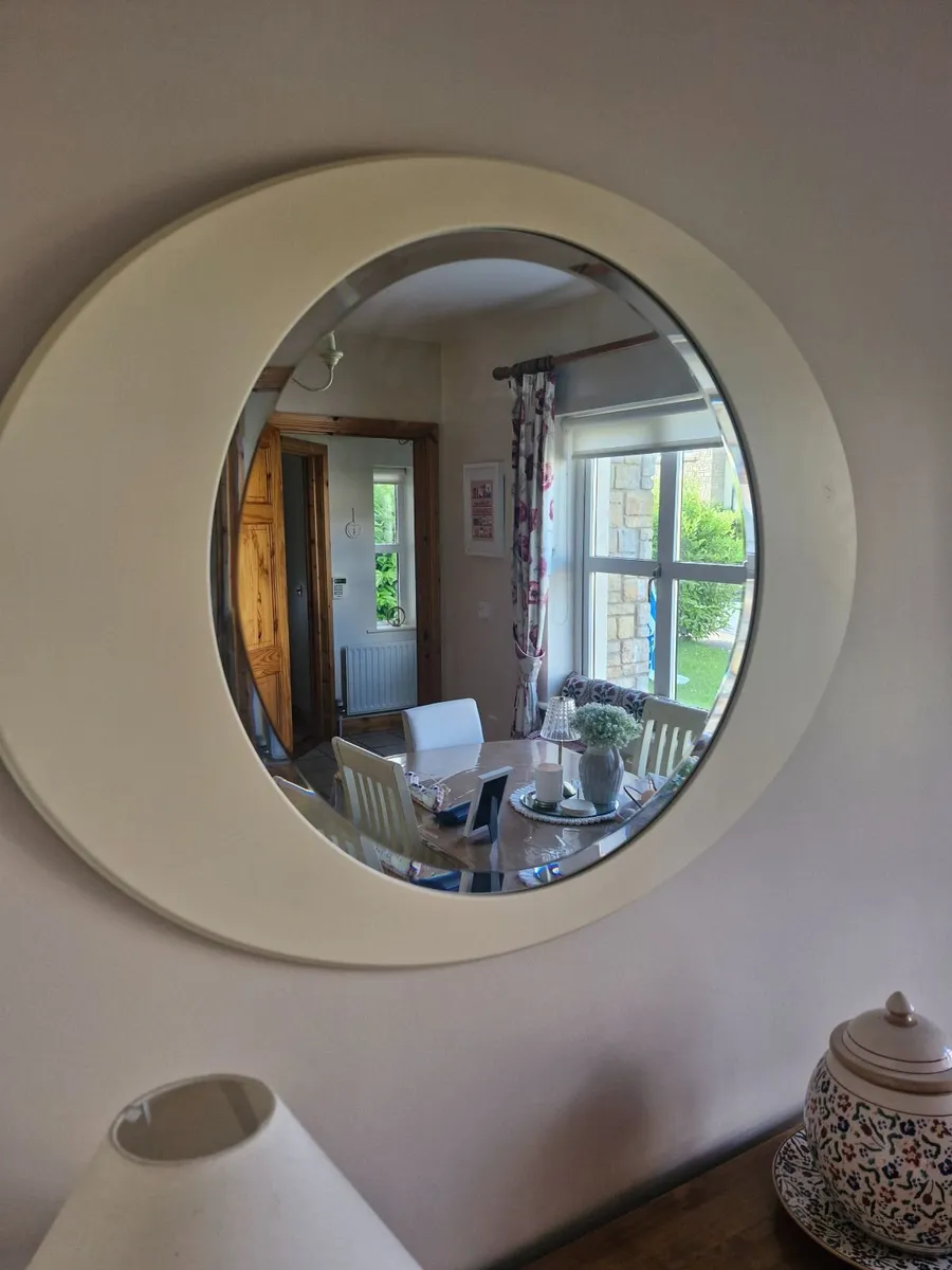 Mirror - Image 2