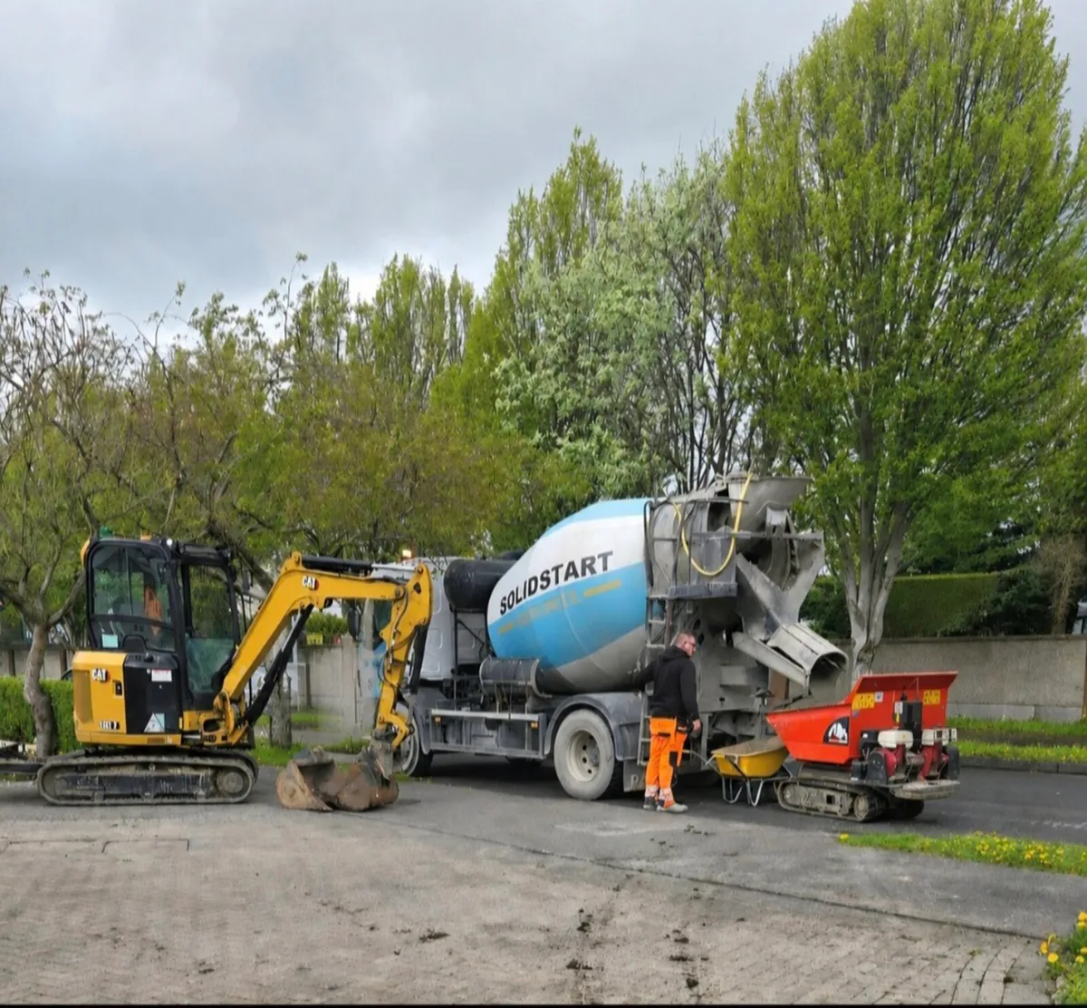 CONCRETE STONE SAND TOPSOIL - Image 3