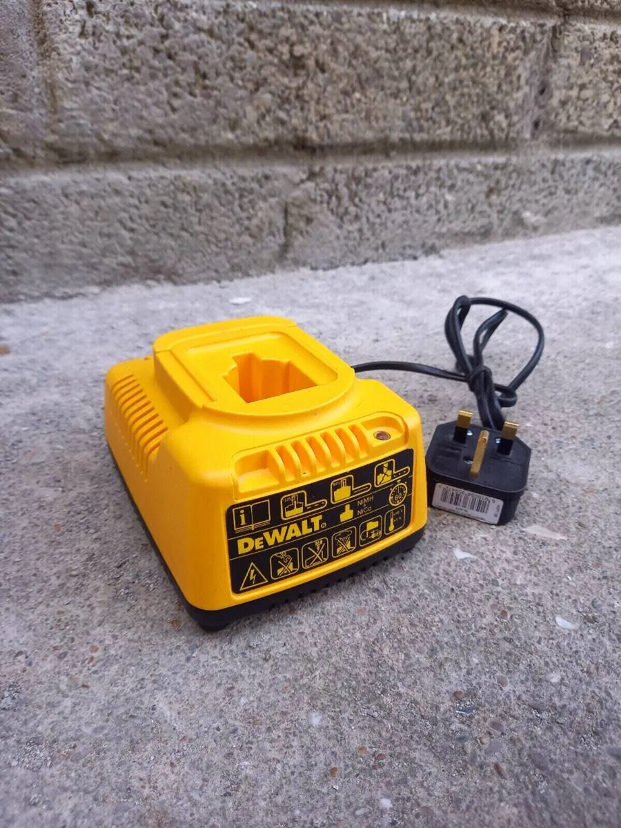 DeWalt Battery Charger - Image 1
