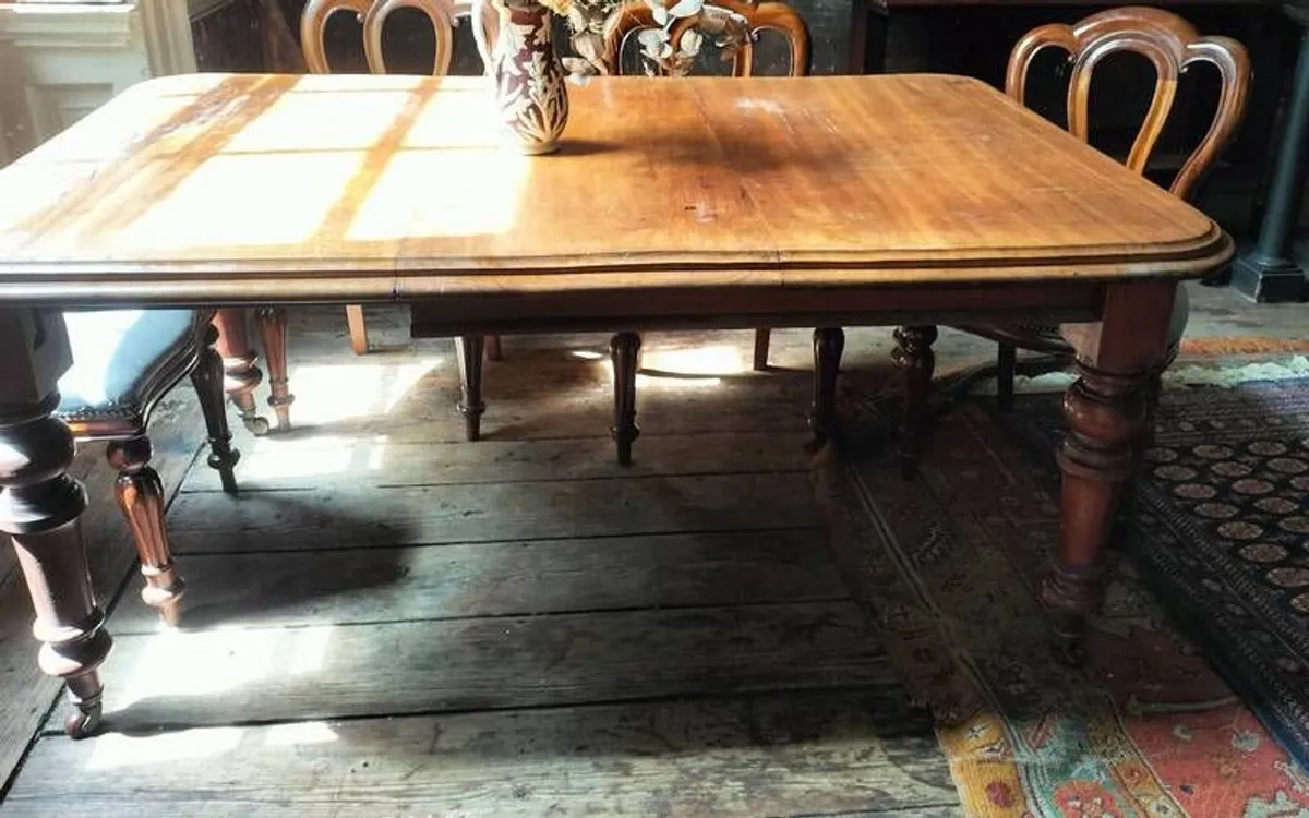 Victorian mahogany Dining Table - Image 2