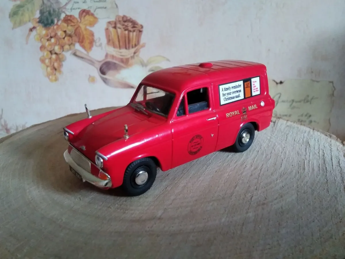 Ford, Fiat, Morris Minor and other models. - Image 2