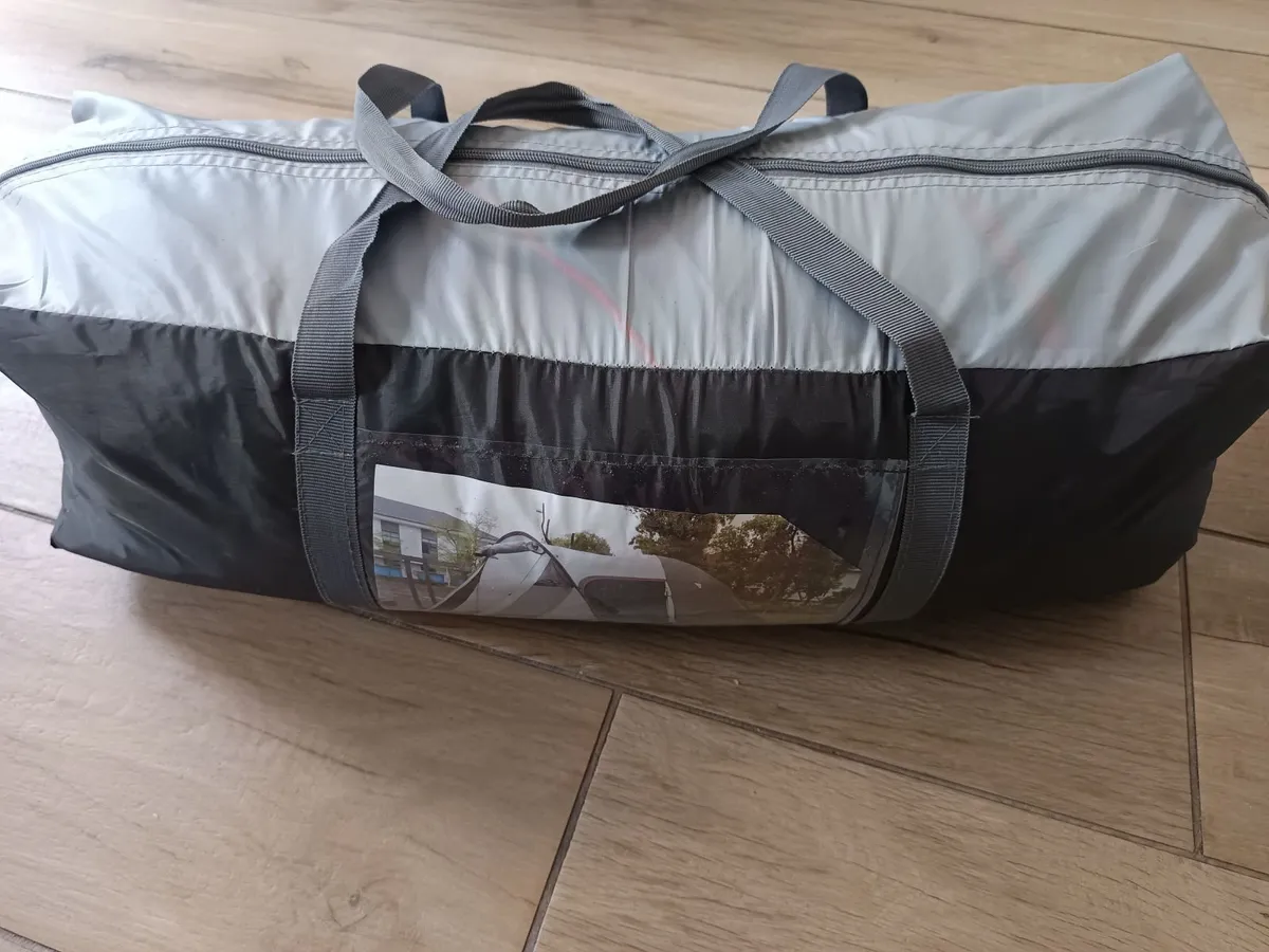 Tent - Image 2