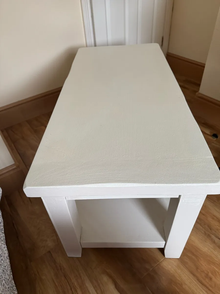 Coffee table/  TV table - Image 4