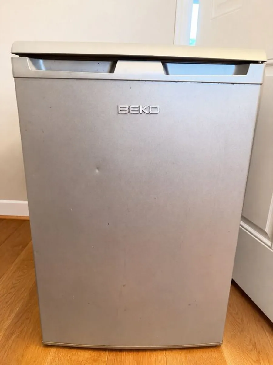 Beko Compact Fridge 114L Fully Working - Image 1