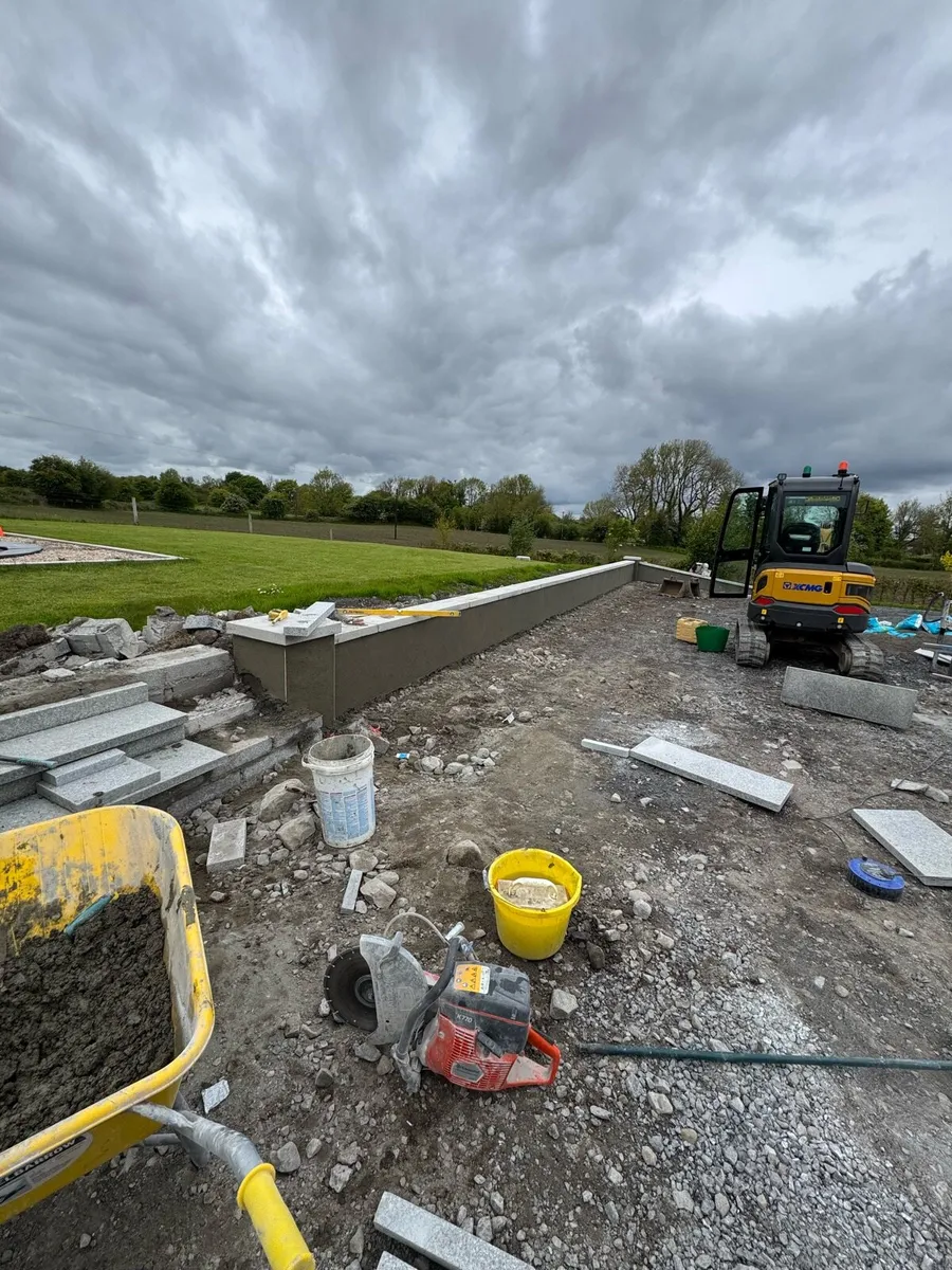 Plasterer/ block layer - Image 1